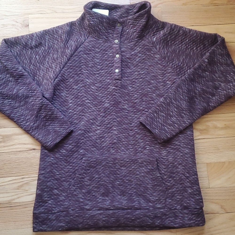 NWT Michelle Mae Maroon Quilted Pullover. XL.
